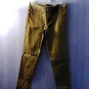 Mossimo mid rise stretch jeggings in khaki. Size 4/27R.